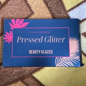 Beauty Glaze glitter Eyeshadow